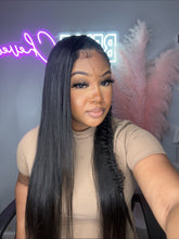 Load image into Gallery viewer, Clip ins