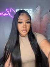 Load image into Gallery viewer, Clip ins