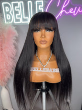 Load image into Gallery viewer, Straight bangs (PreOwned(
